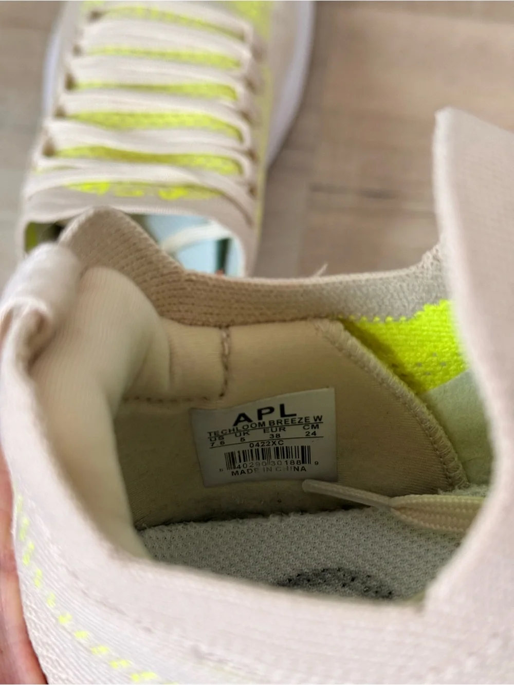 APL Women’s Knit Techloom Trainer Cream & Neon Yellow